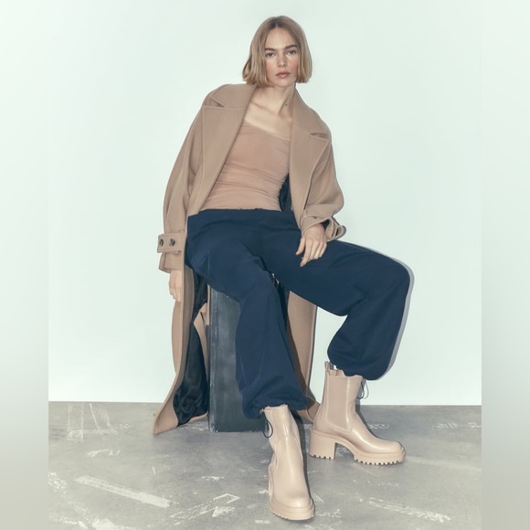 Zara Off White Heeled Boots with Lug Soles - Picture 7 of 11